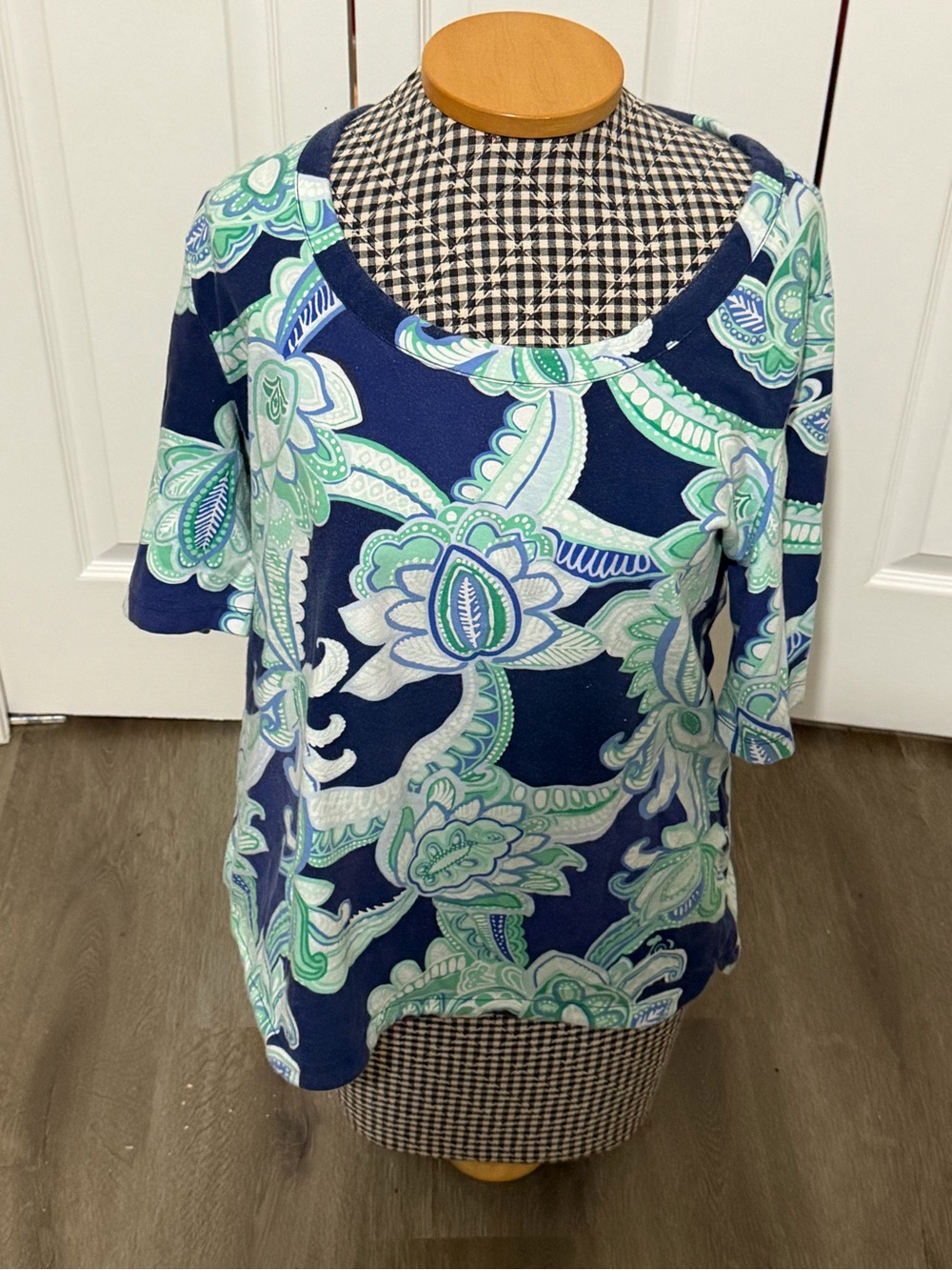 Talbots Women’s Navy Floral Scoop Neck Top - Blue & Mint size XL